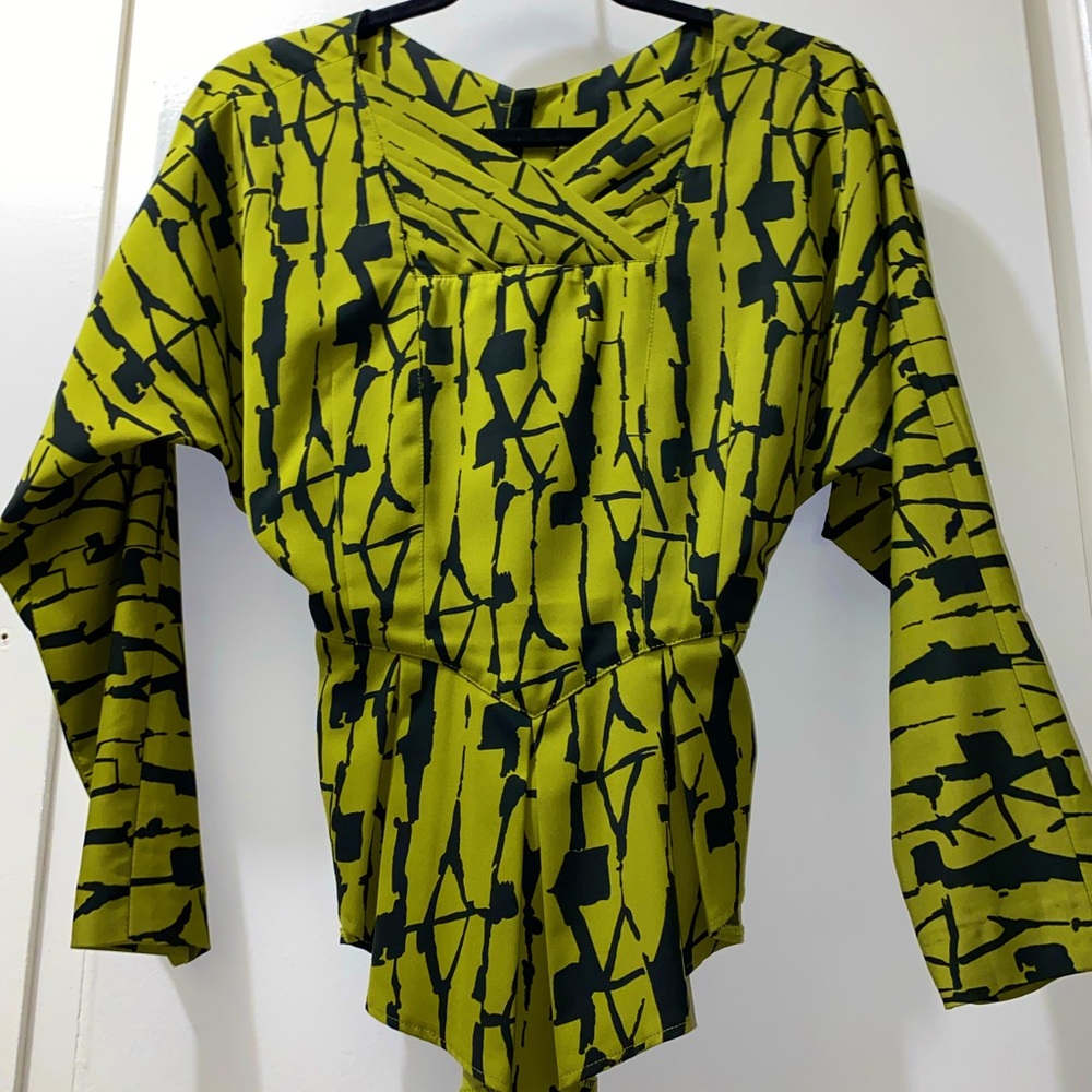 Vintage Green and black blouse, Great Condition!
